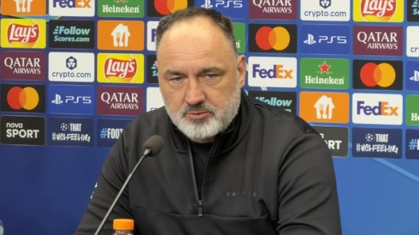 问鼎娱乐网站 斯拉维亚主帅:巴萨的终结质量太棒了,比电视上看起来更危险